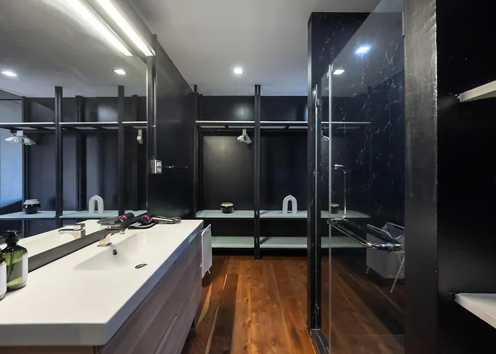 Miq Ekkamai2 3br Designer Oval Bathtub 15pax * Bangkok