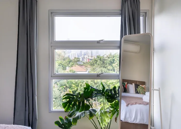 Miq Ekkamai2 3br Designer Oval Bathtub 15pax Villa Bangkok
