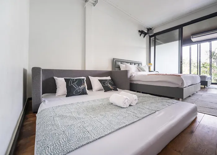 Miq Ekkamai2 3br Designer Oval Bathtub 15pax * Bangkok